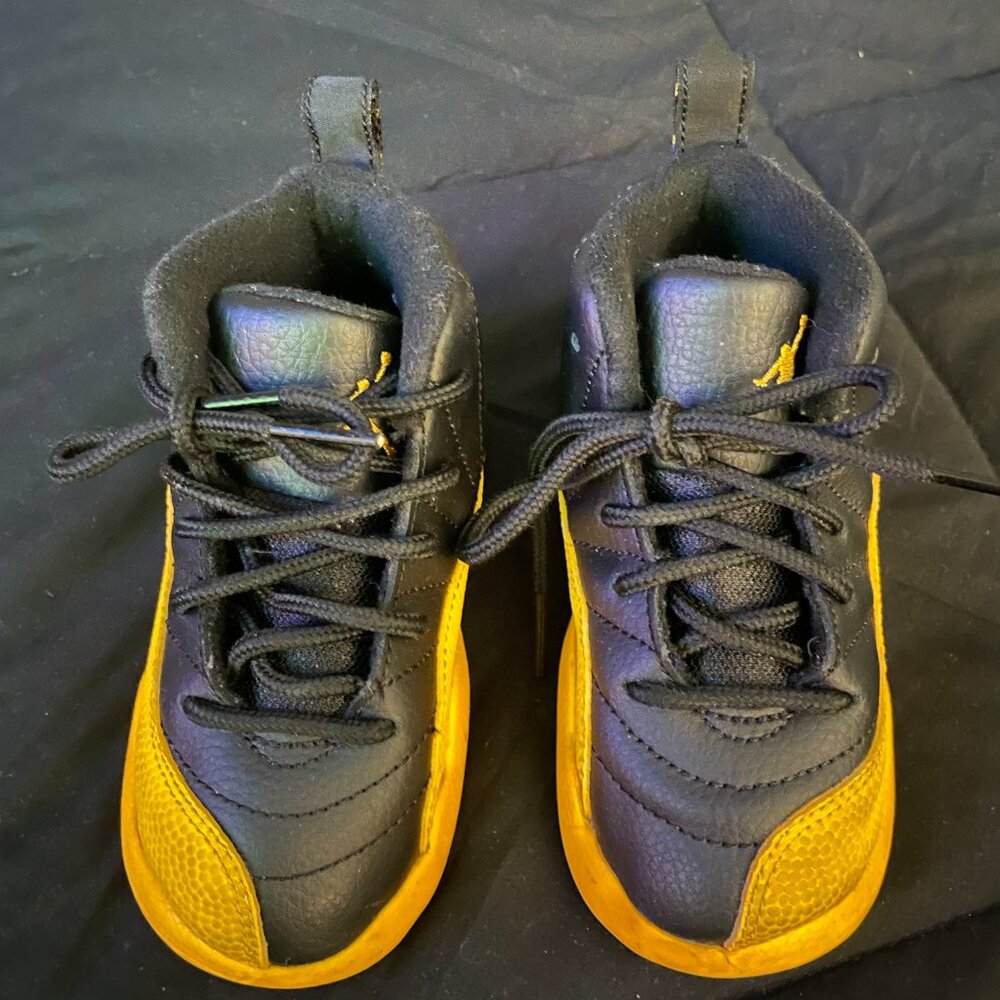 Air Jordan 12 Retro Black & Yellow